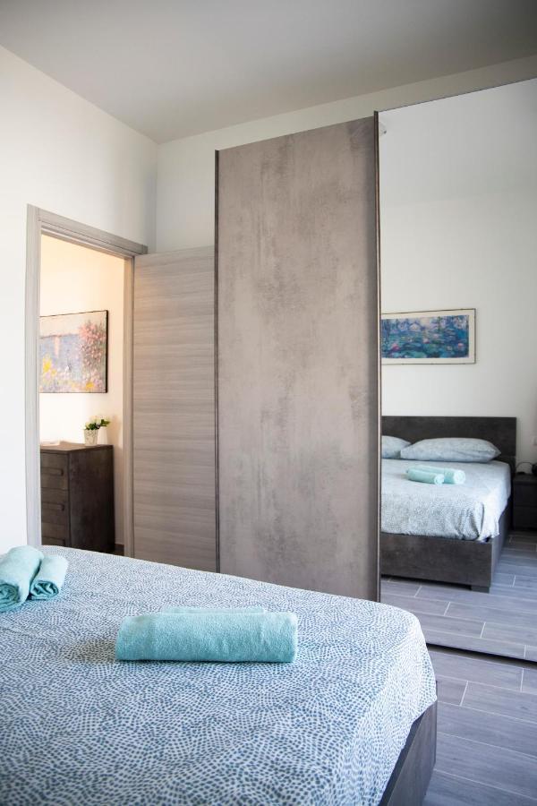 Gray Pearl - Modern Apartment In City Center Arona Eksteriør bilde